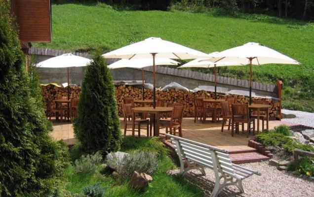 Pension Fontana Spindleruv Mlyn Exterior photo